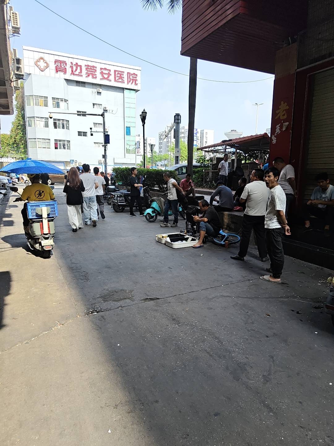 老哥们坏事了，又跑到大神基地了

30 / 作者:取名叫小丑 / 