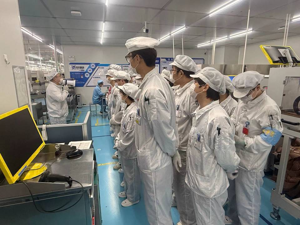 家里堂亲去年给彩礼42万，房车金钻宴席人情 一套下来80多，结婚4个月新娘消失，上过抖27 / 作者:昼夜寻觅 / 