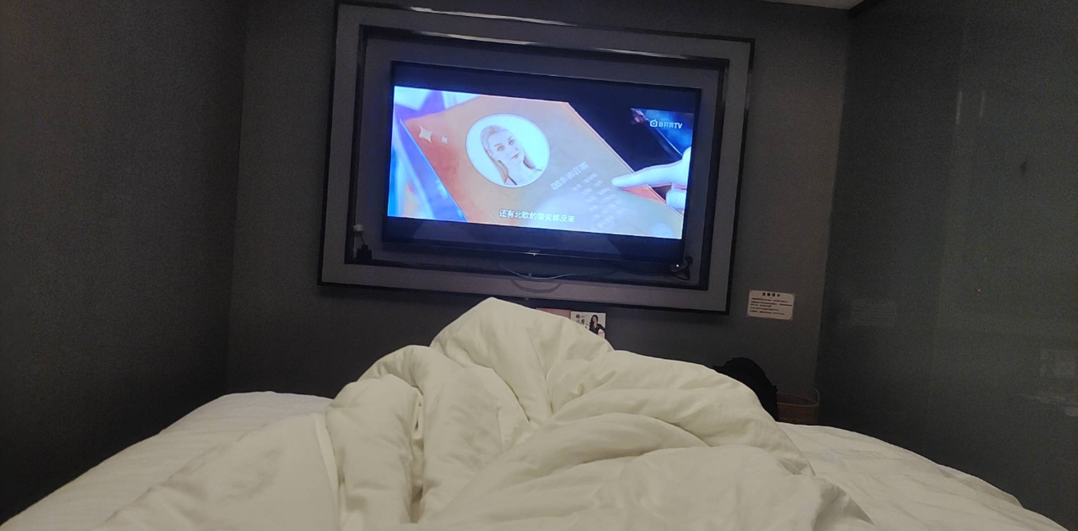 老哥们！五一过节酒店青旅啥的涨价那么高！你们去哪里住！我跟你们学.一下
63 / 作者:广州无路人 / 