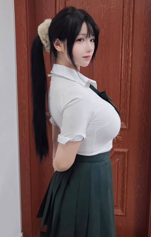 东方不亮西方亮，昨天云50，今天京东50



46 / 作者:云祁 / 