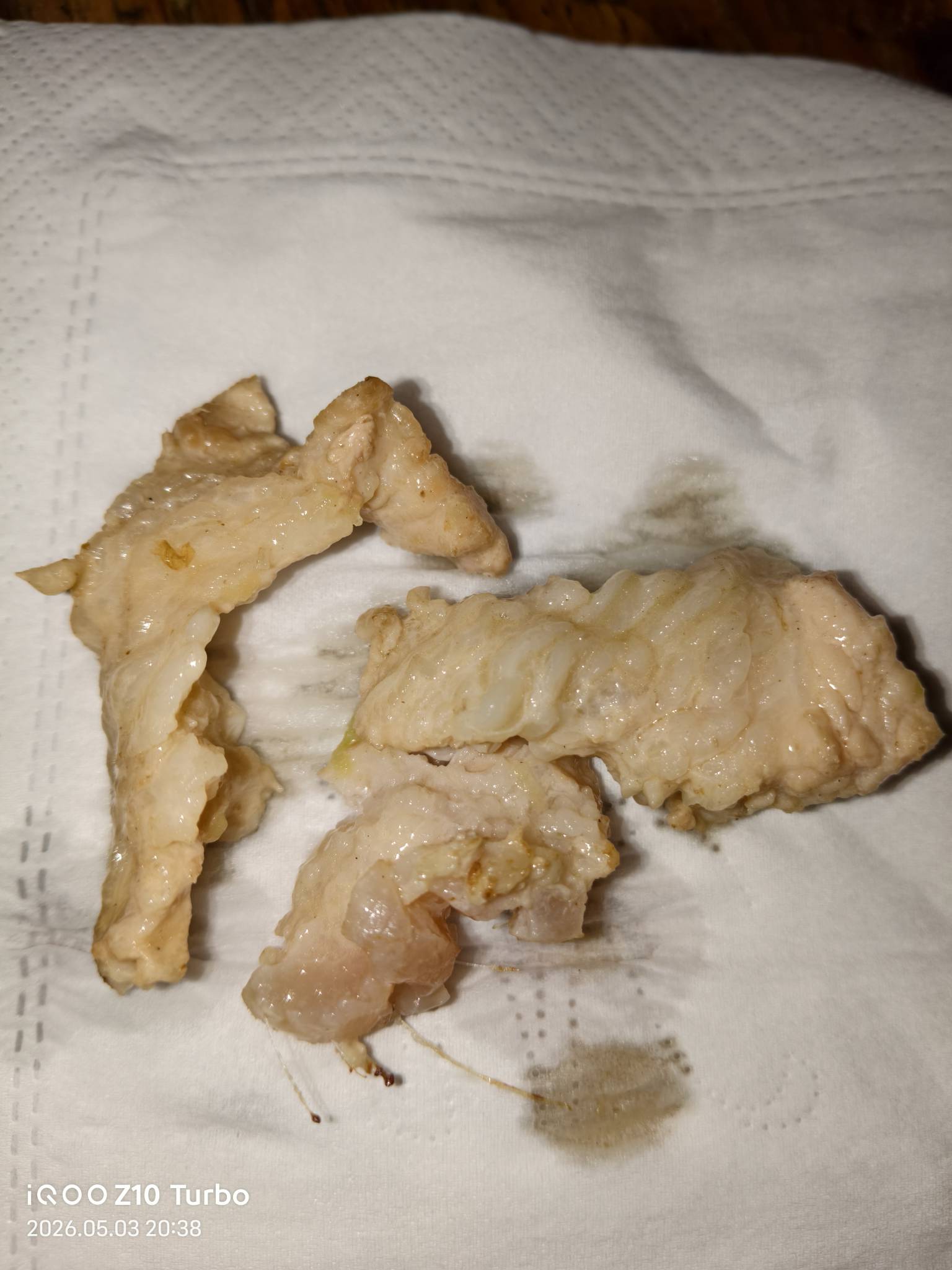 老哥们这是淋巴肉吗？好ex啊，老登去买肉好几次都是买到这种玩意，给我吃吐了

1 / 作者:苏幼晴 / 