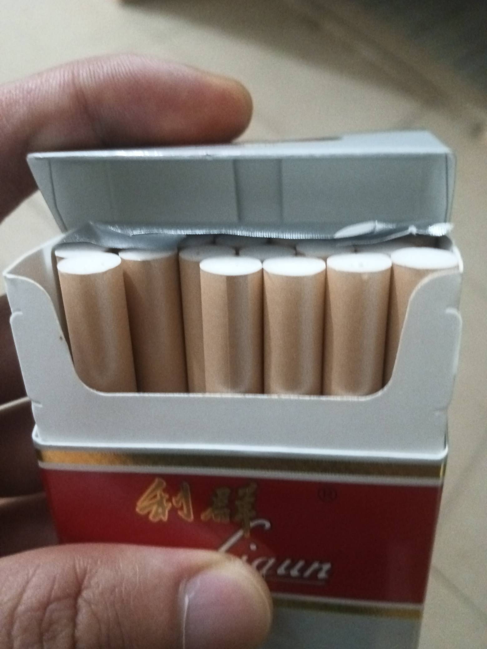 卡农是不是有好多老哥抽这款多少价格，我这8.5隔多时间就涨0.5，都涨到10了下次再涨就54 / 作者:土星发呆的海蝎 / 