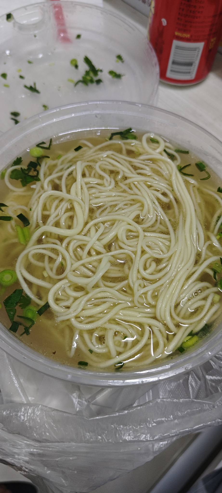 真老哥，从不抱怨！

2 / 作者:卡农豆包 / 