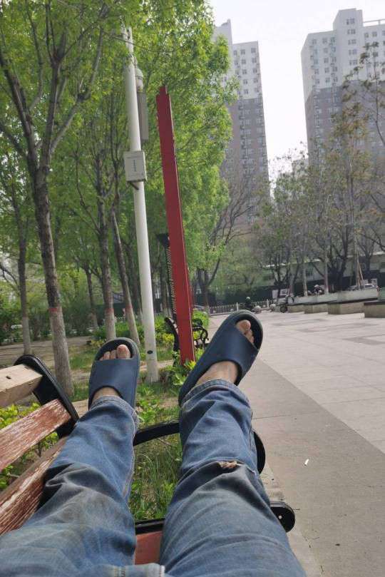 老哥们；太难受了，几天不洗澡了？

13 / 作者:七匹狼二 / 