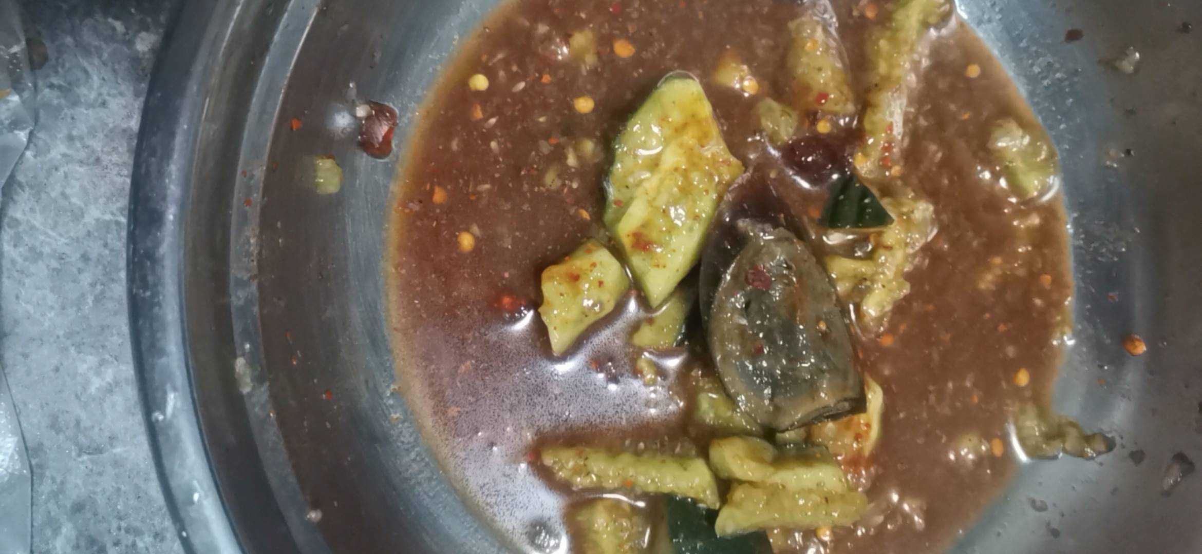 饿了 弄一份炸洋芋和皮蛋拌黄瓜


67 / 作者:相信我1 / 