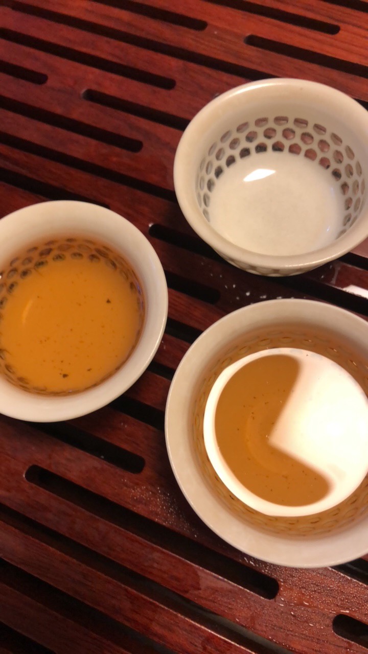 我感觉自己就像下水道卑微的臭老鼠

66 / 作者:广东小帅哥 / 