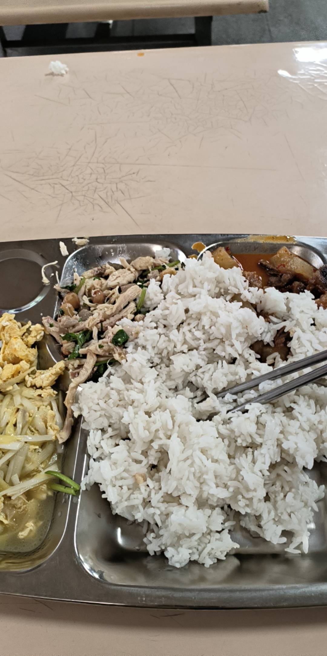 这也太贵了啊，24块钱，下次出去吃了

73 / 作者:大哥让我先跑 / 