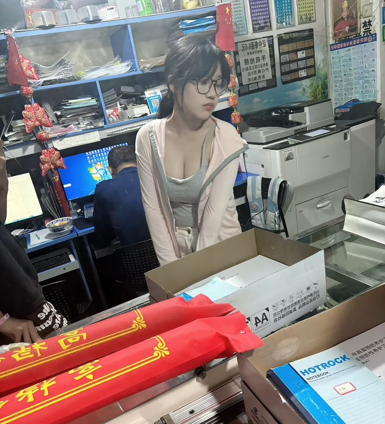 赏帮赚老哥们又吃的满嘴流油真的羡慕哭了

88 / 作者:李二拐 / 