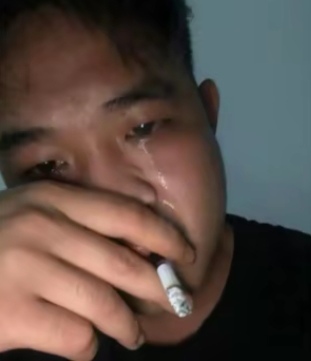 坤巴毛没有，人间绝望


79 / 作者:广鸡周某人 / 