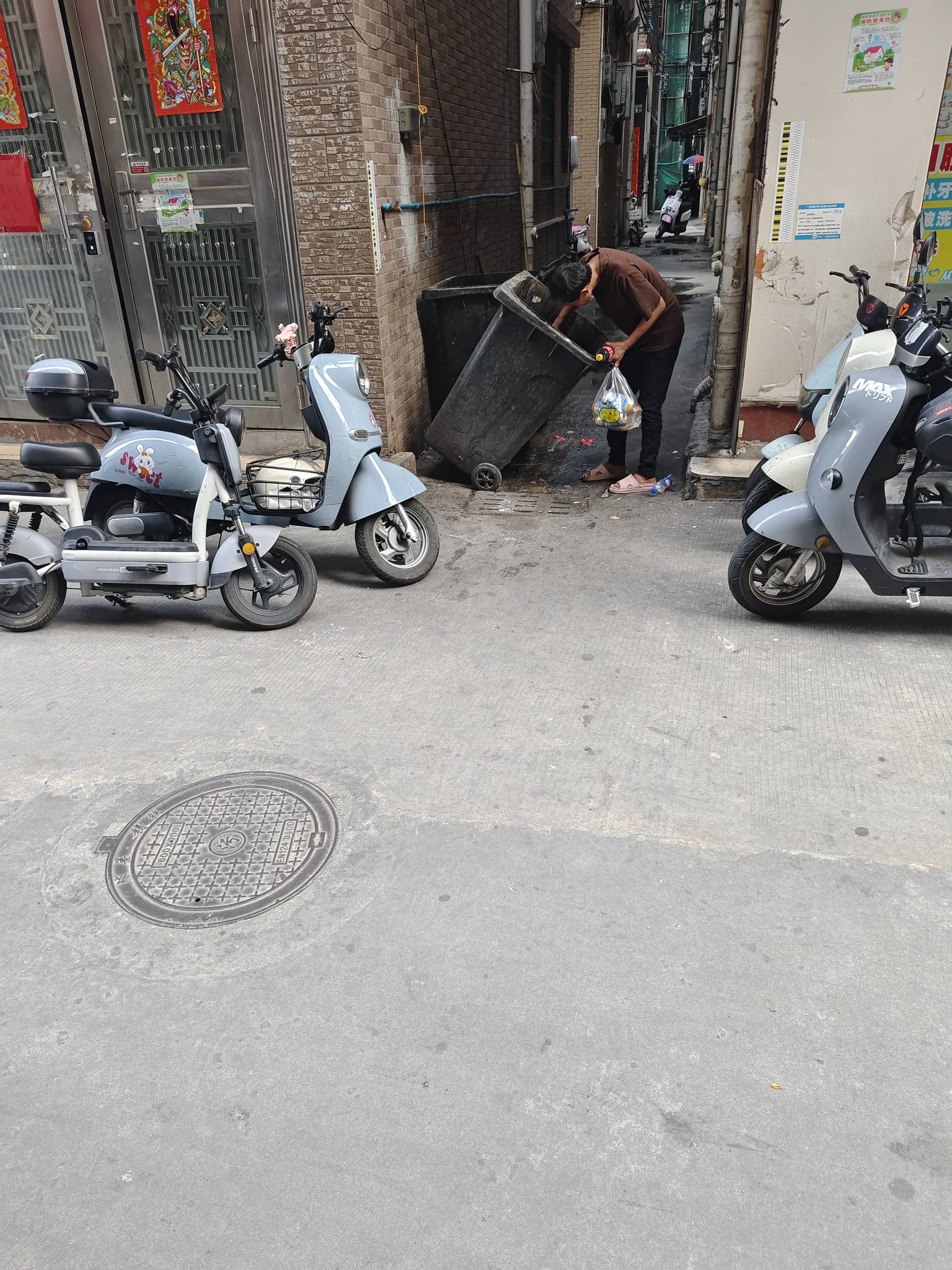 这是哪位老哥！

71 / 作者:元小号 / 