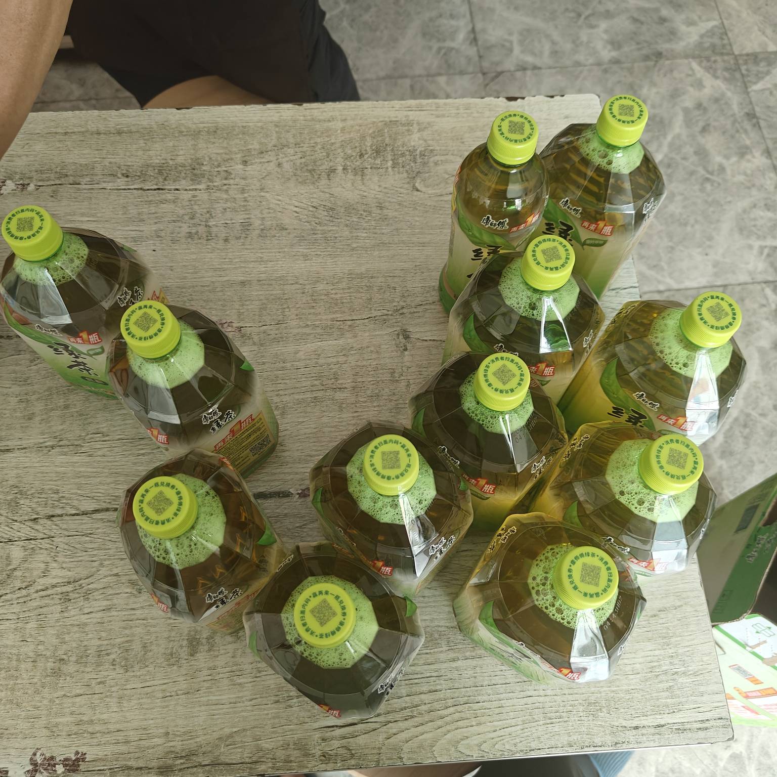 绿茶那个爆率挺高 为啥都没人玩 你们换不了吗 今天刚进货11瓶一 l一瓶500

23 / 作者:小陈一路长虹 / 