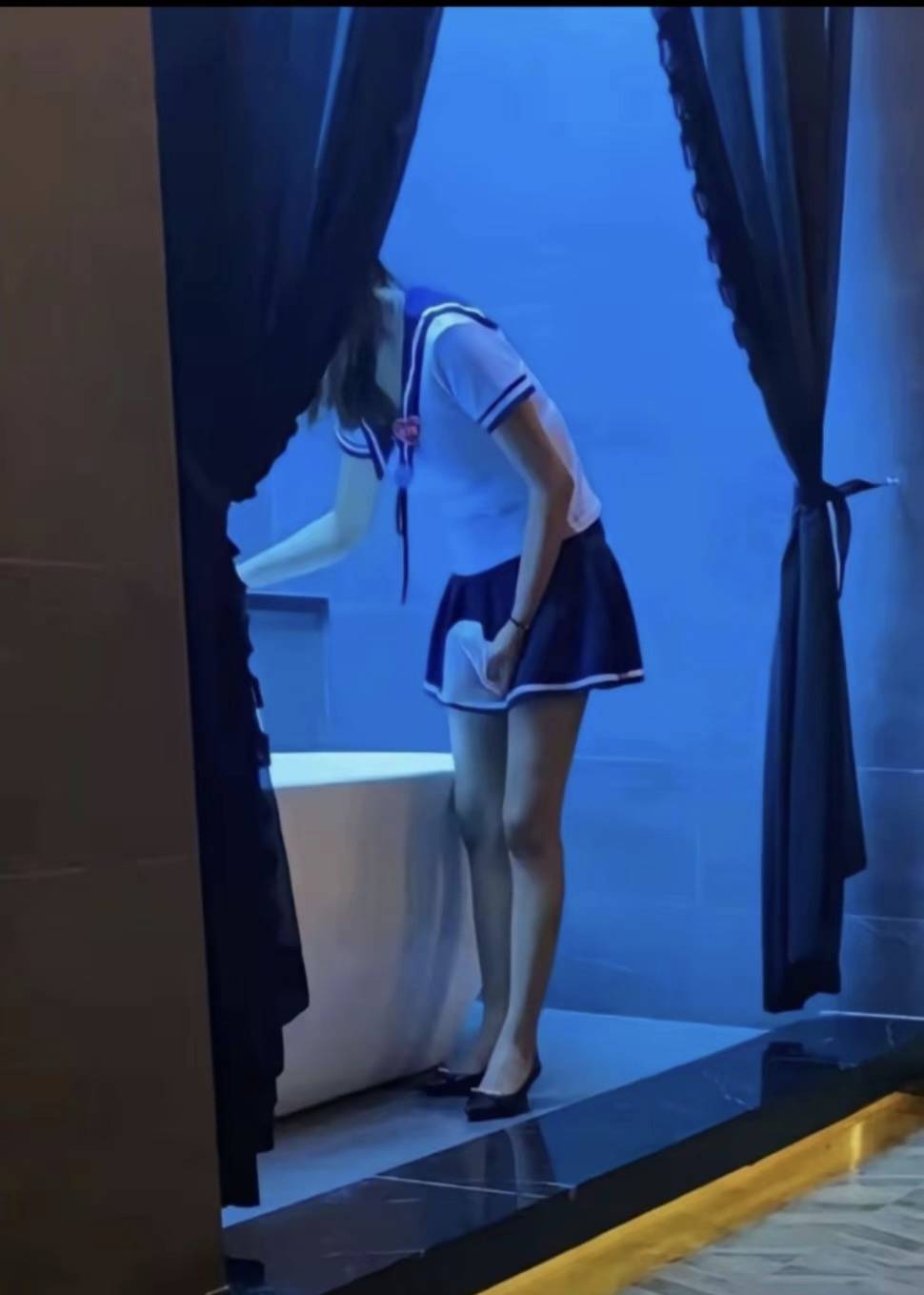 求求你们不要再赚了，看了难受

2 / 作者:老哥帮老哥★ / 