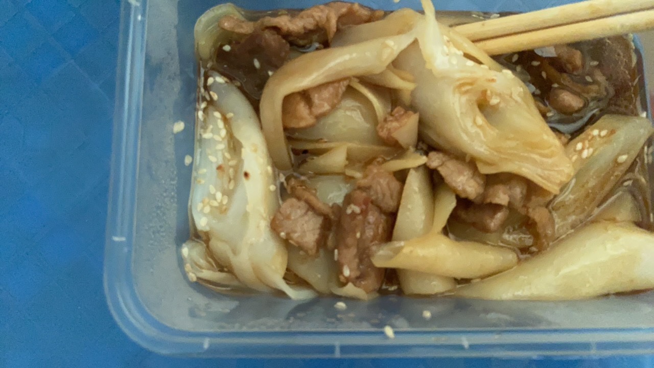老哥们吃早餐啦

26 / 作者:活捉IU / 