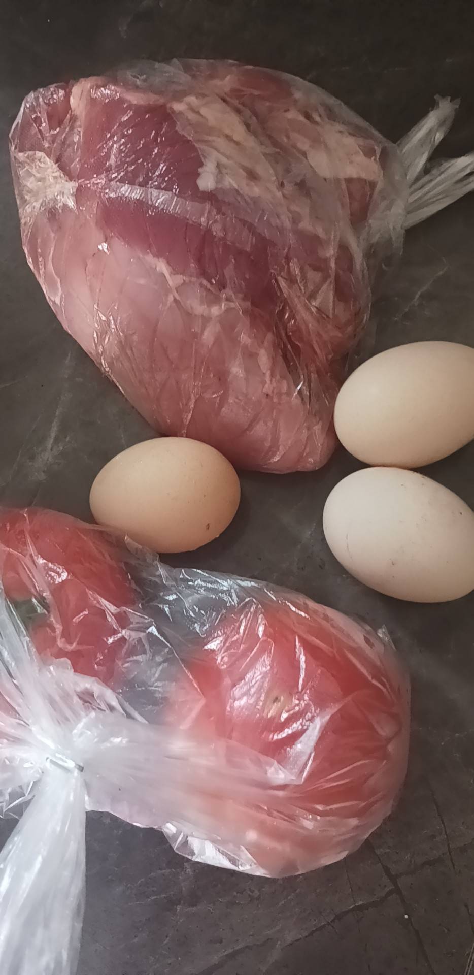 简简单单又一餐。


43 / 作者:七匹狼二 / 