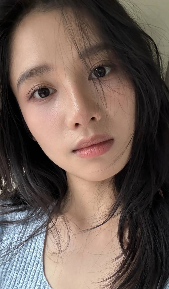 老哥们，热的好无聊，来点故事会听听

26 / 作者:卡农龙傲天 / 