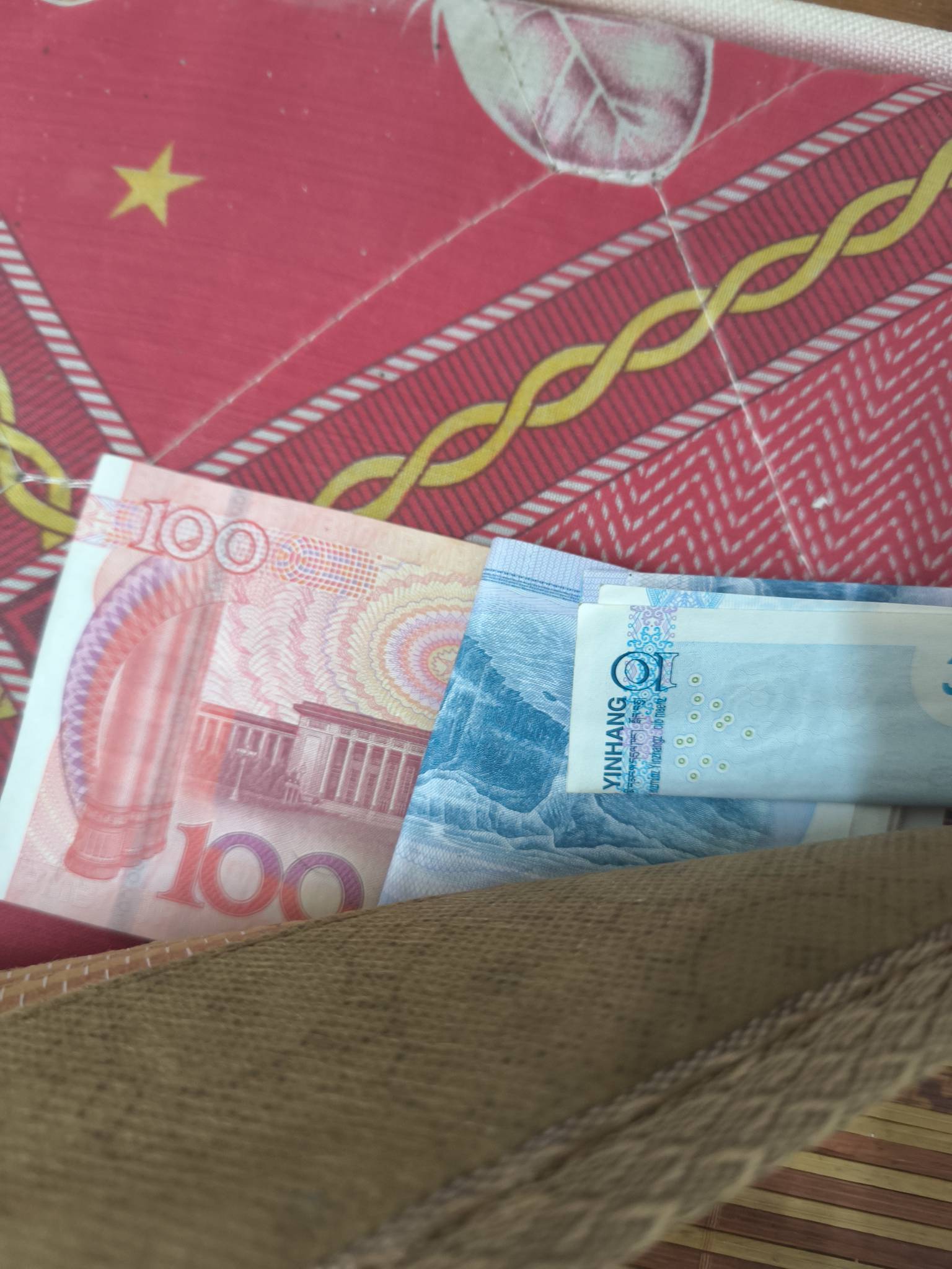 在卡农什么实力老哥们

75 / 作者:亚洲影子 / 