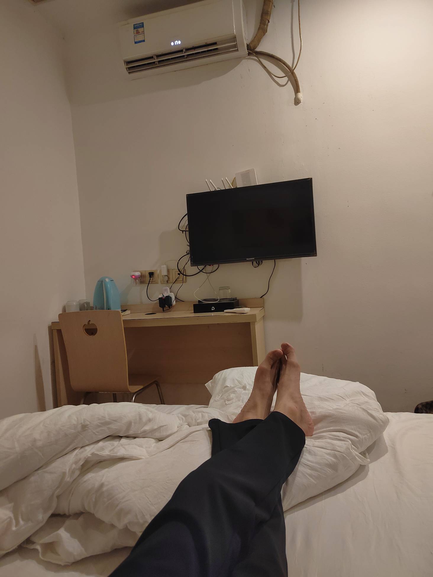 又找了个挂壁房，每天颠沛流离，居无定所，这可咋办阿老哥们

83 / 作者:今年要发财 / 