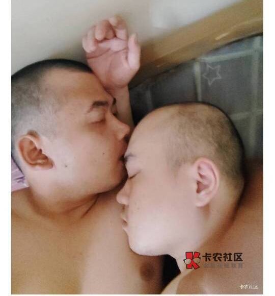 @陆羽 老哥我也想加入你们

14 / 作者:区委叔记 / 