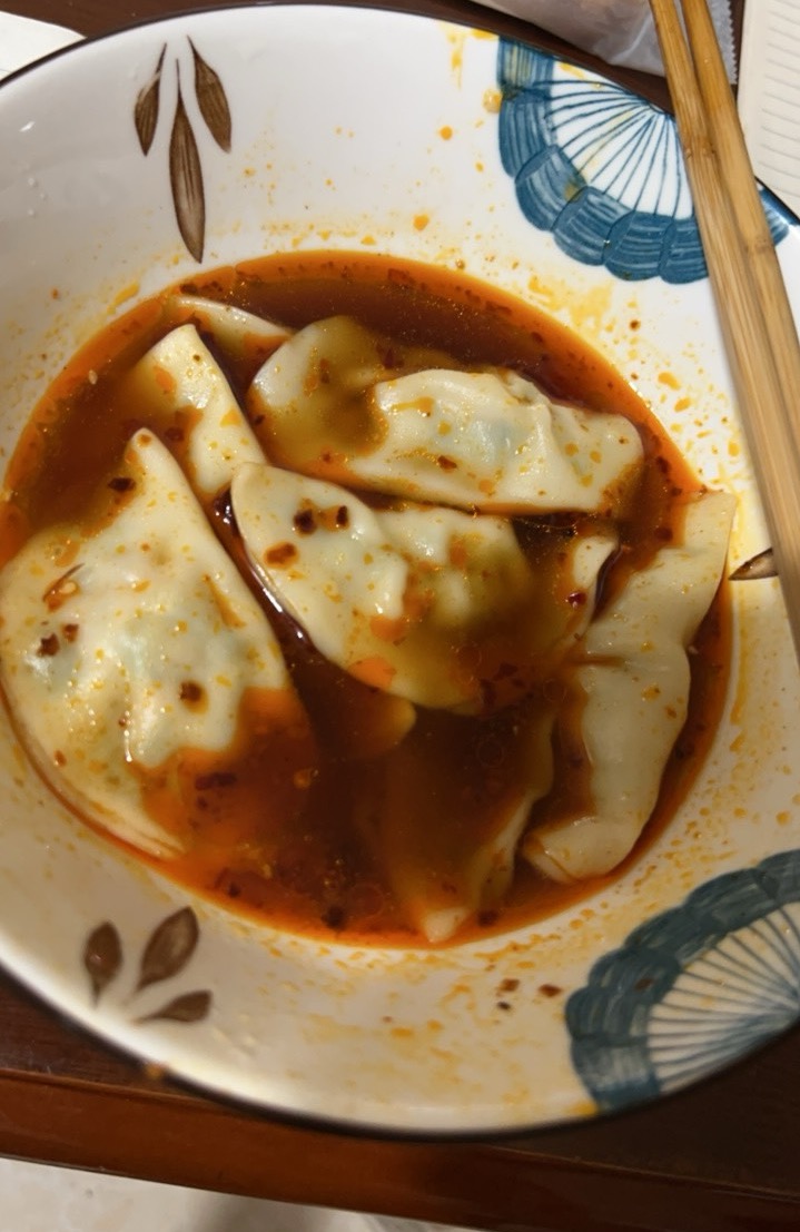 夜宵开吃

13 / 作者:小熊科技 / 