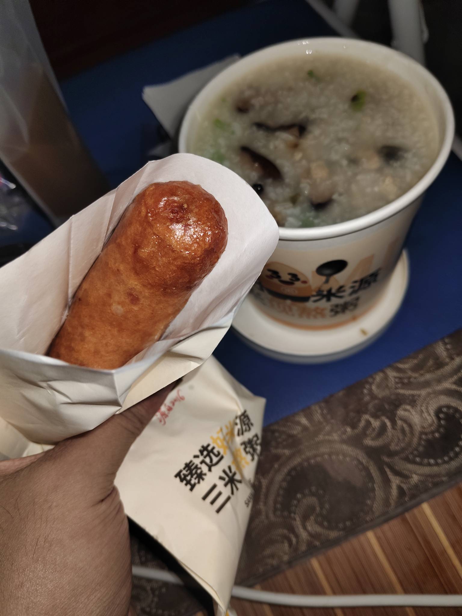 老哥们夜宵吃了吗？



0 / 作者:绝望的你我 / 