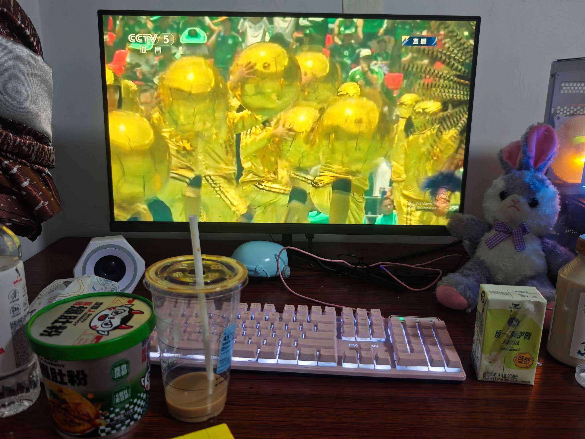 有多少老哥没睡，开幕式开始了

66 / 作者:生活好难呀 / 