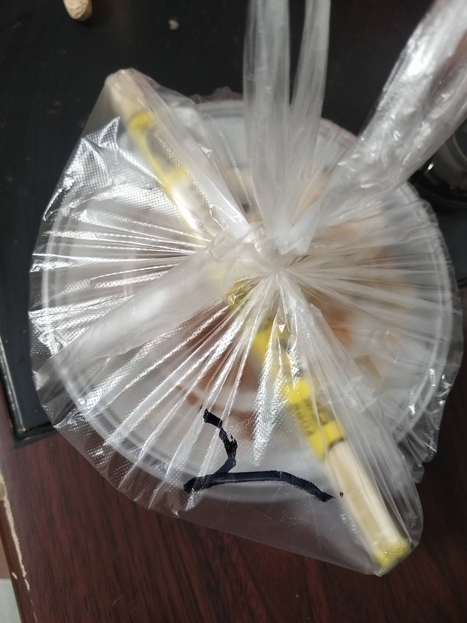 吃个挂b饭，开启卡侬夜班模式

74 / 作者:虚幻的世界 / 