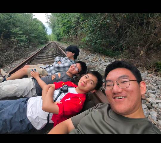 现在是看广告之京东假买社区

30 / 作者:云祁 / 