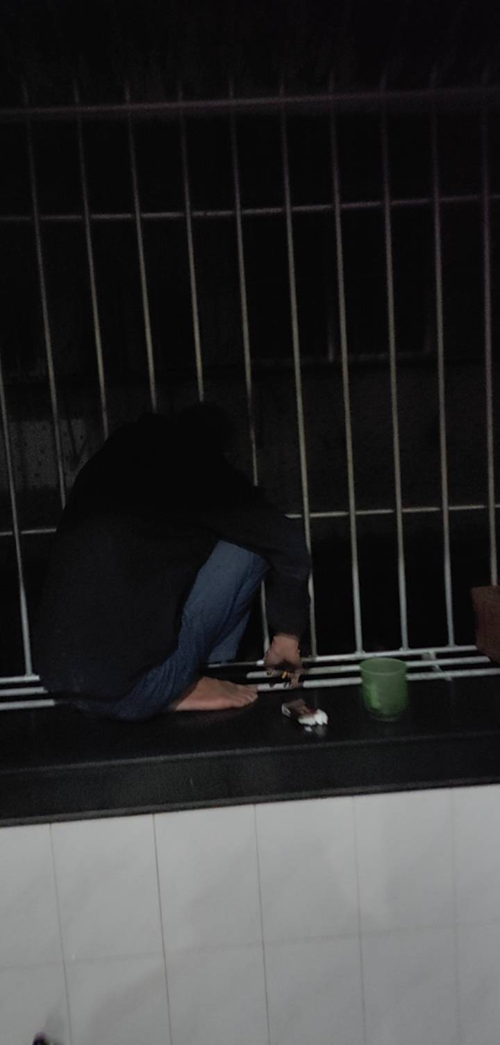 现在亲戚家里有没有代sm的任务能做？麻烦了各位老哥等着钱吃饭

2 / 作者:加布里埃拉 / 