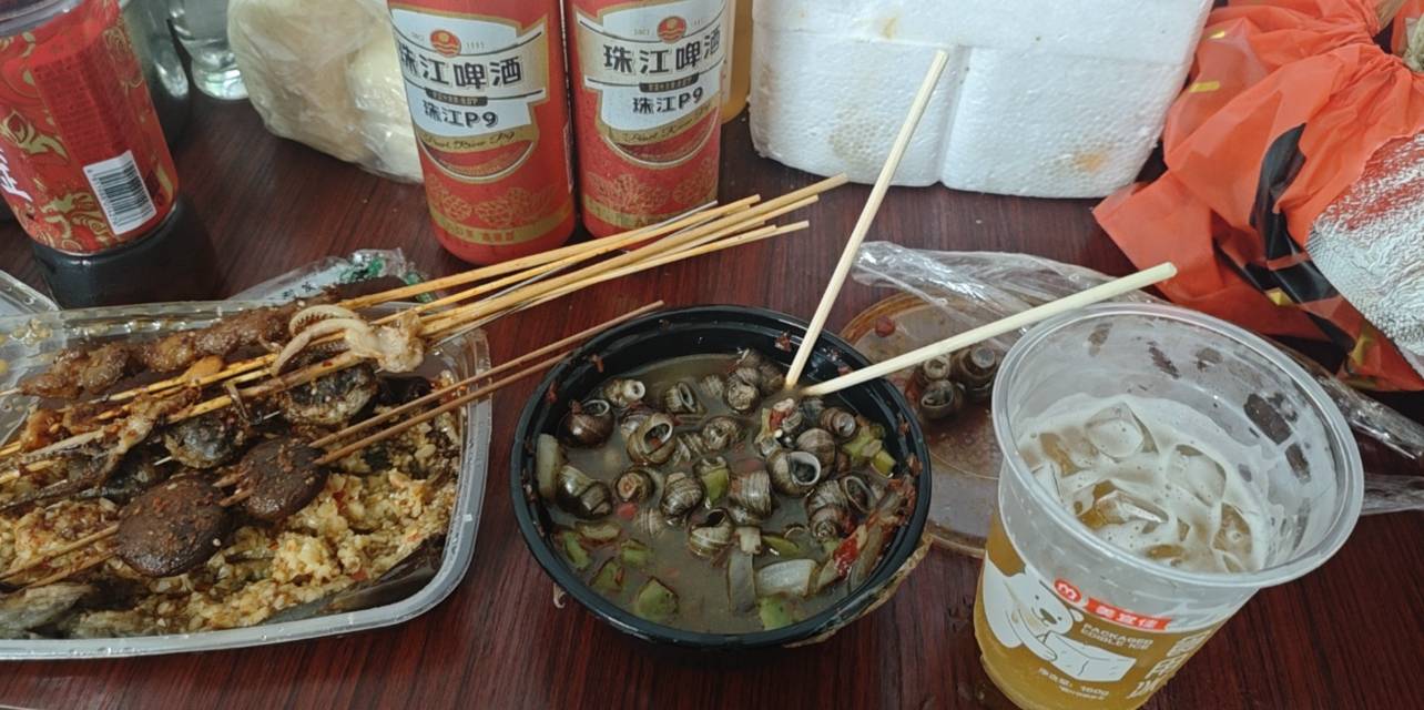 美团免单真给力连续好天了刚刚点了烧烤免单20美滋滋



35 / 作者:大锤哥 / 