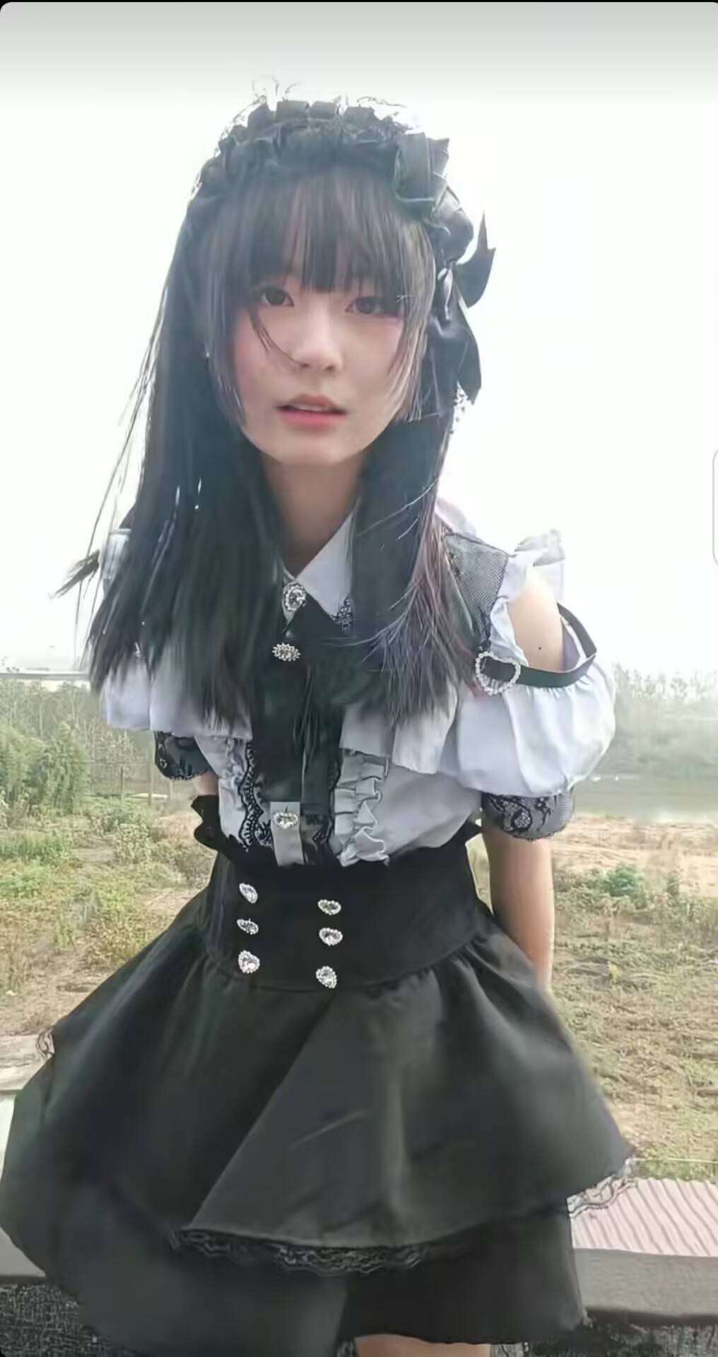 毛荒啊，17号跑立讯来度假，想着五六天薅150羊毛节后去泰州蓝思呢，结果5天过去了，来49 / 作者:联合国奥利给 / 