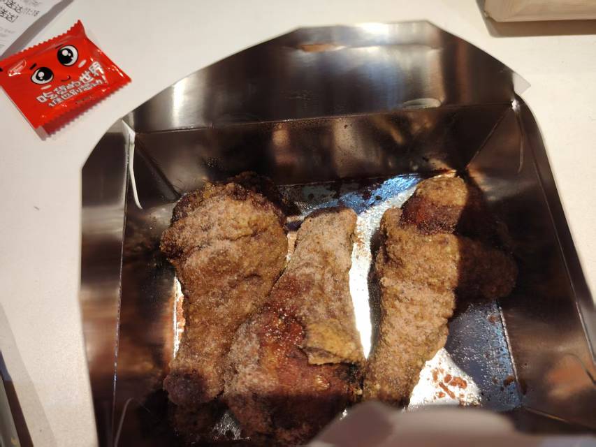 老哥们，午饭就吃三个鸡腿了
嗨起来

63 / 作者:玉麒麟8 / 