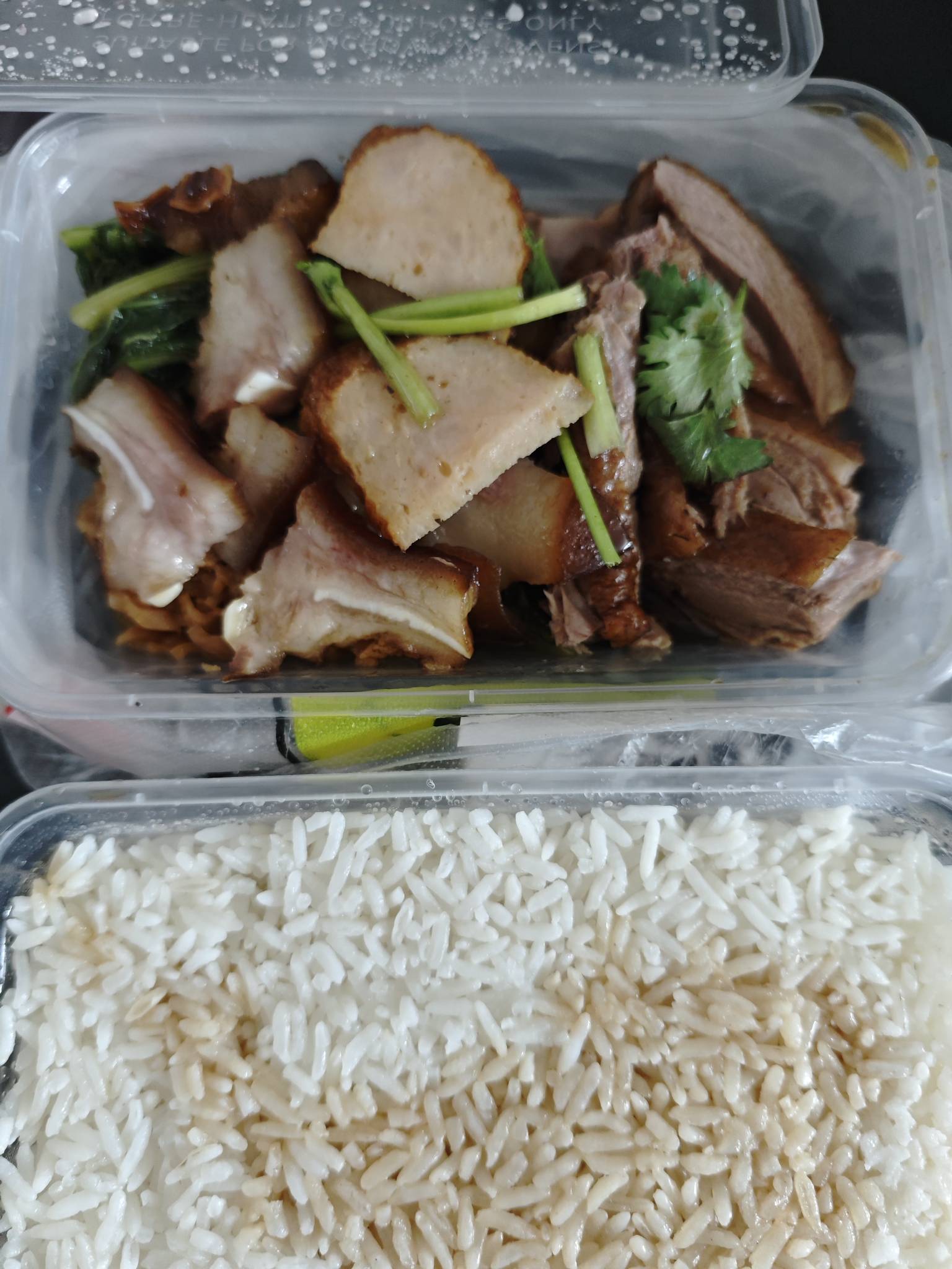 老哥们吃饭饭了，要我喂你吗

53 / 作者:先天挂逼圣体 / 