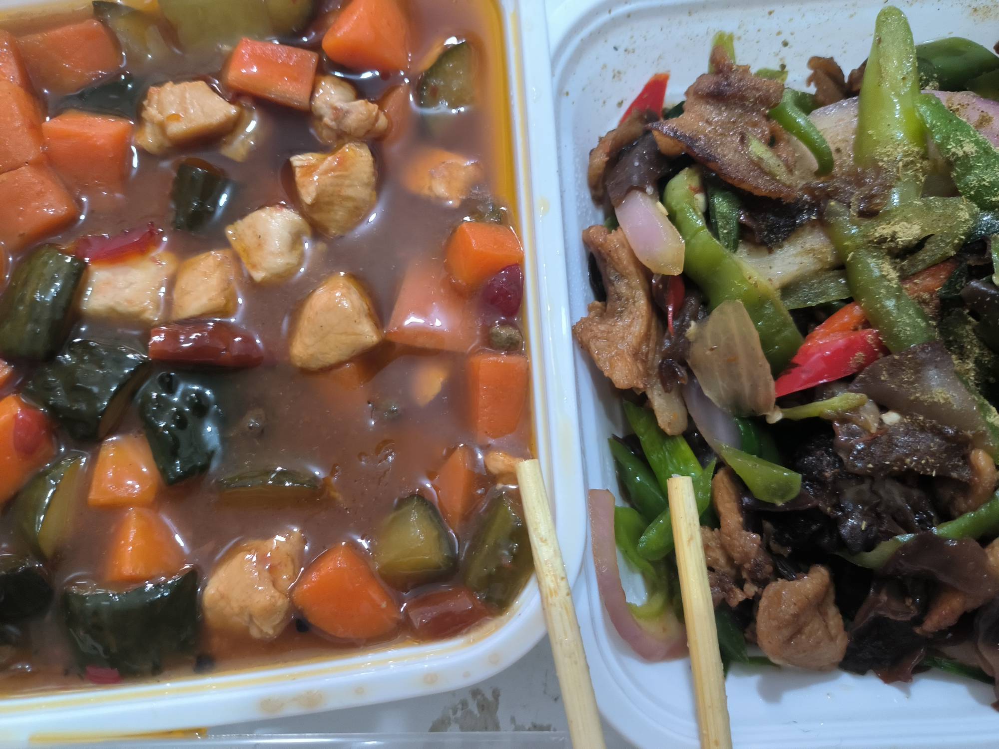 午饭第一毛53.2。预制菜！18反10➕（百分之40%）7.2➕免单18＝17.2毛➕（异物2倍补偿0 / 作者:tired. / 