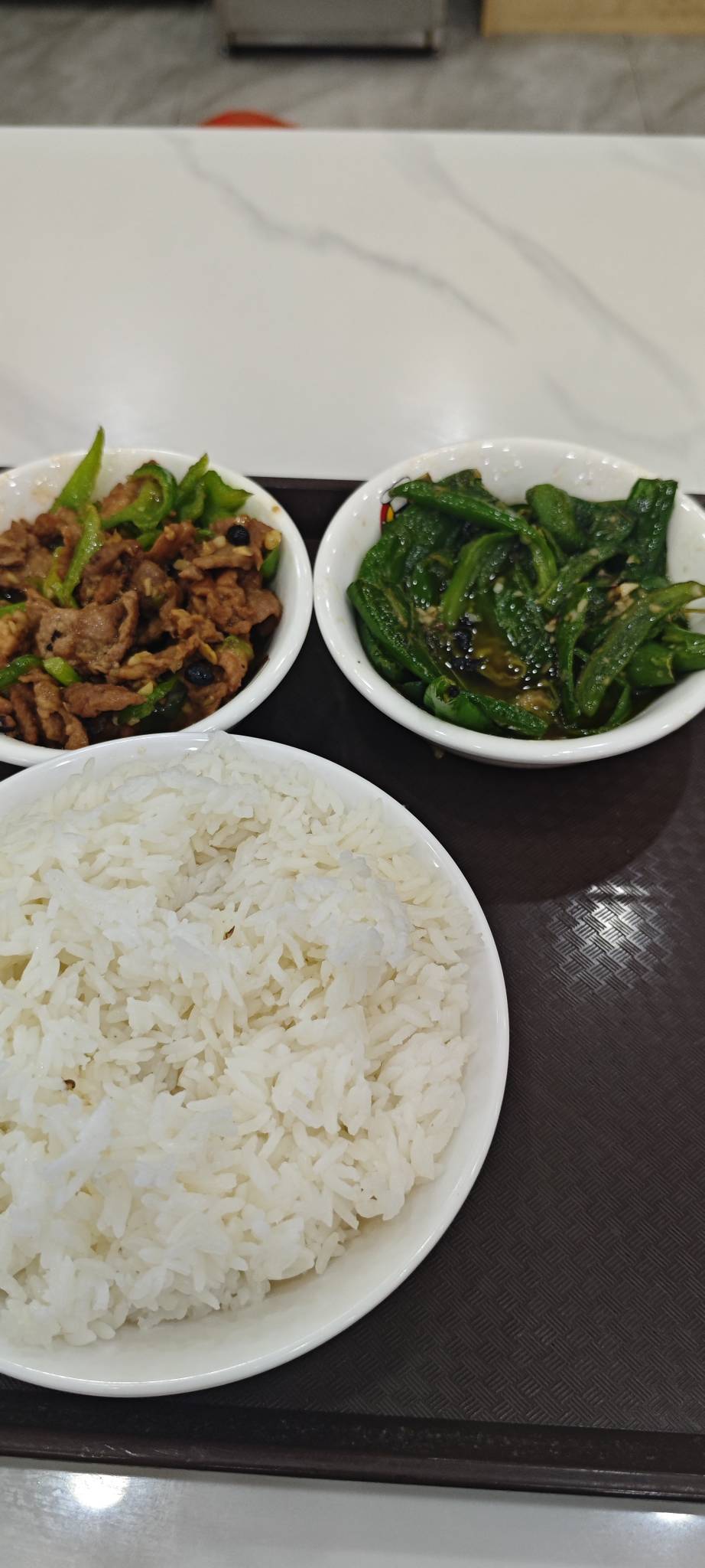 七饭了老哥们

30 / 作者:卡农豆包 / 