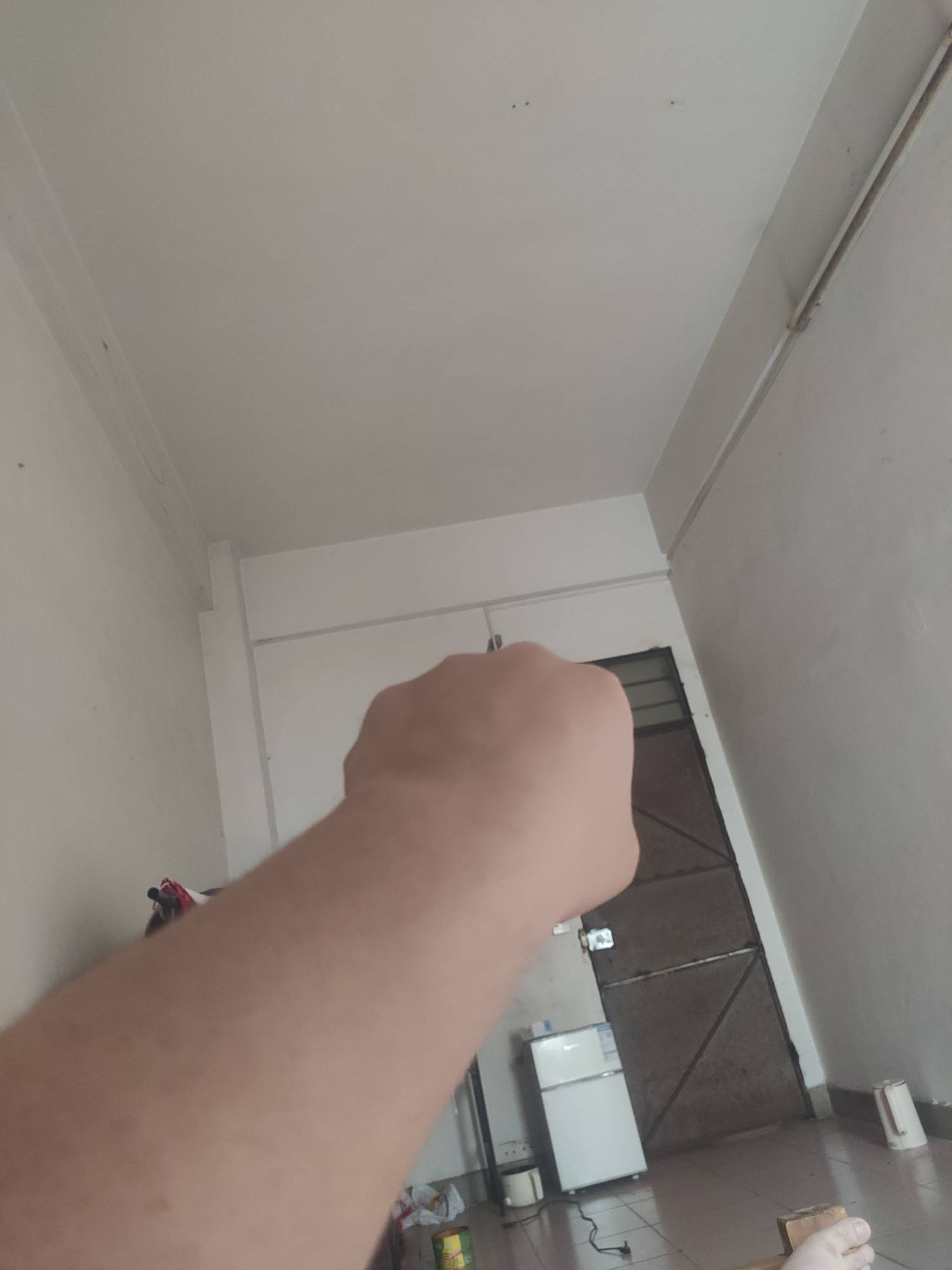 老哥们还记得以前的戒吧吗？以前玩戒吧现在都是老登了吧
十年前正是p2p盛行的时候
那82 / 作者:云边有个挂壁仔 / 