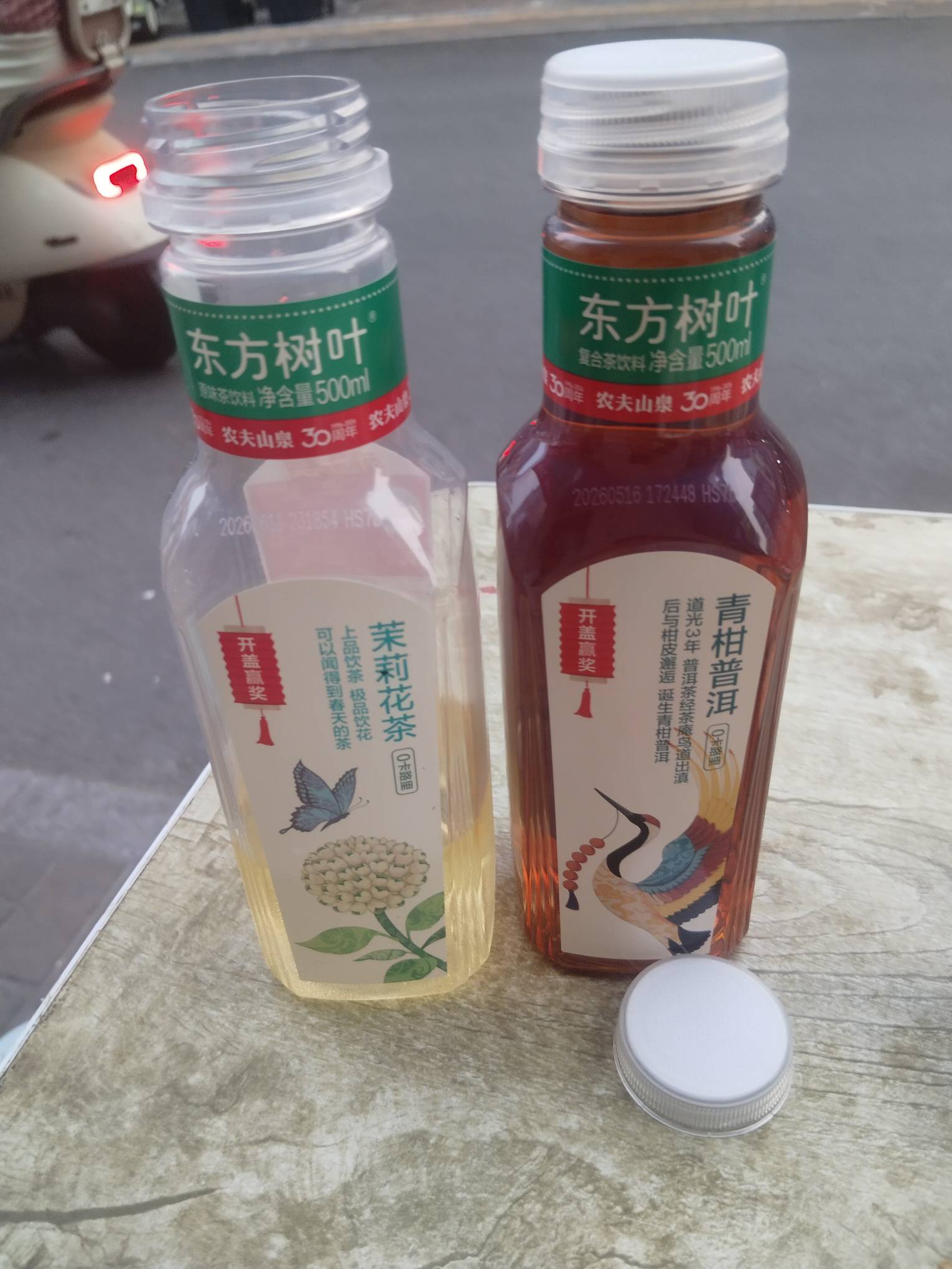 夏天又是喝饮料狂欢了，东鹏特饮、乐虎之类的，经常买一瓶中好多瓶。美团用神券，叠加77 / 作者:提莫大王 / 