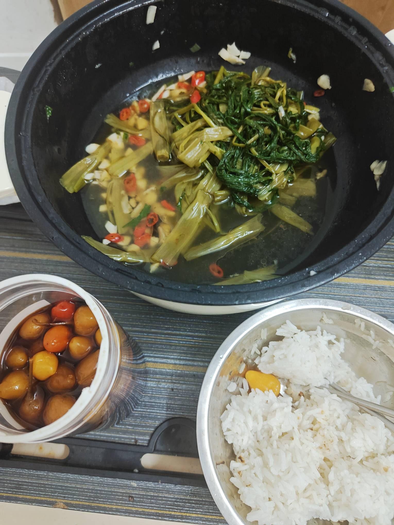 四毛大餐 老哥们羡慕哭了没

75 / 作者:挂币仔 / 