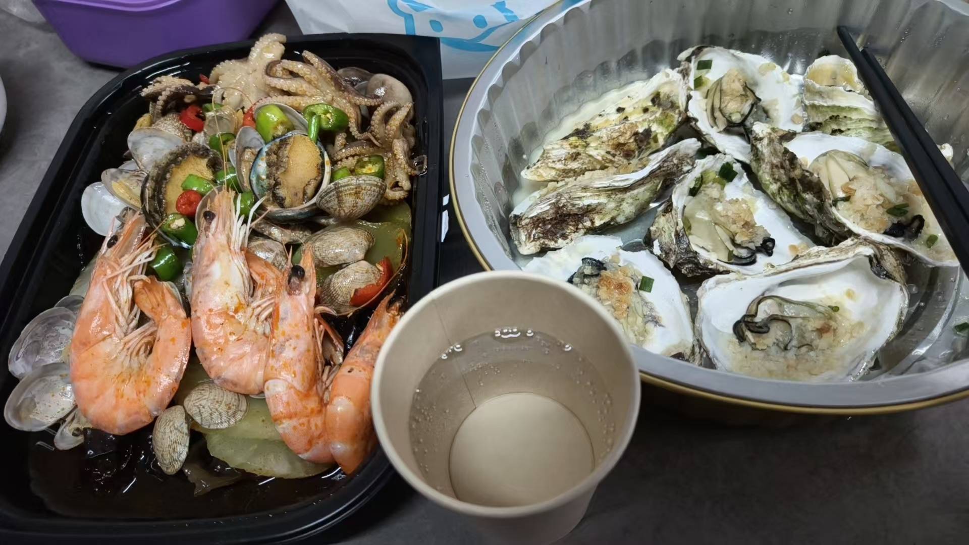 老哥们，吃夜宵了美滋滋

16 / 作者:金牌讲师大司马 / 