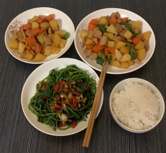吃 老哥们 三块五买的 

37 / 作者:小鬼是魔鬼 / 