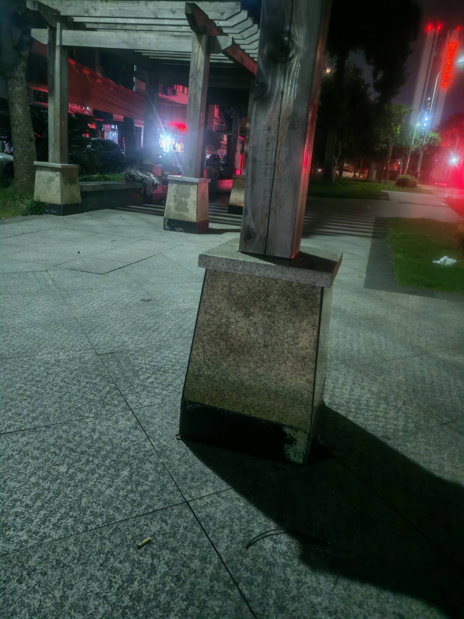 出来洗衣服等洗衣机来旁边这公园坐了一下看见好多老哥睡公园

59 / 作者:旅途号 / 