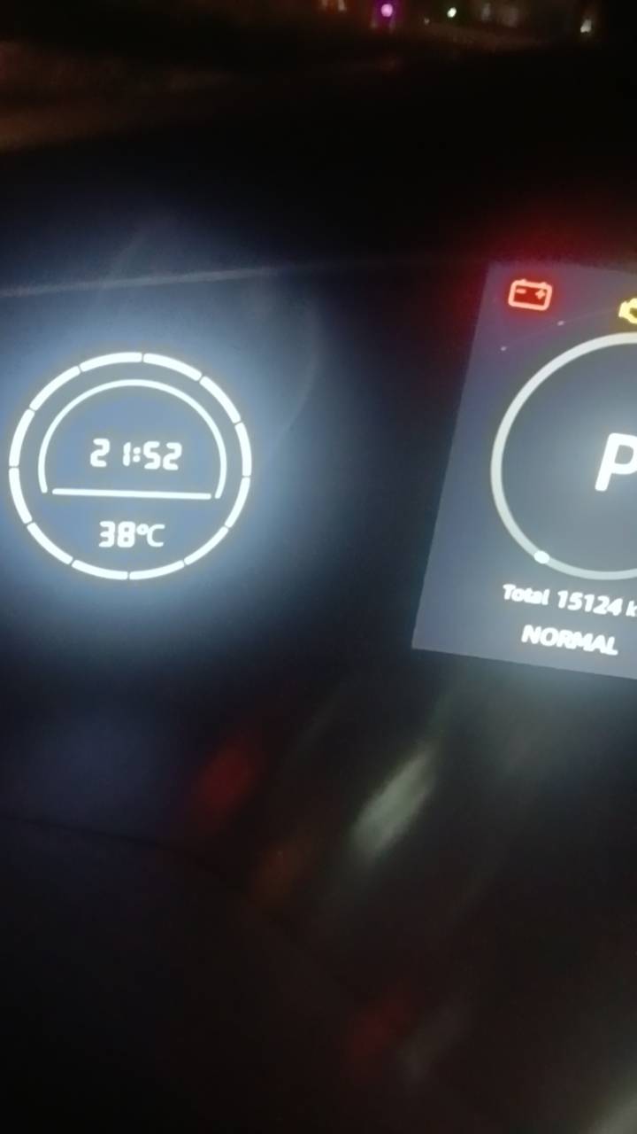 此时此刻，外面最少38°，最少！！！！没有空调根本活不了！！！！！！

60 / 作者:你说可怜世 / 