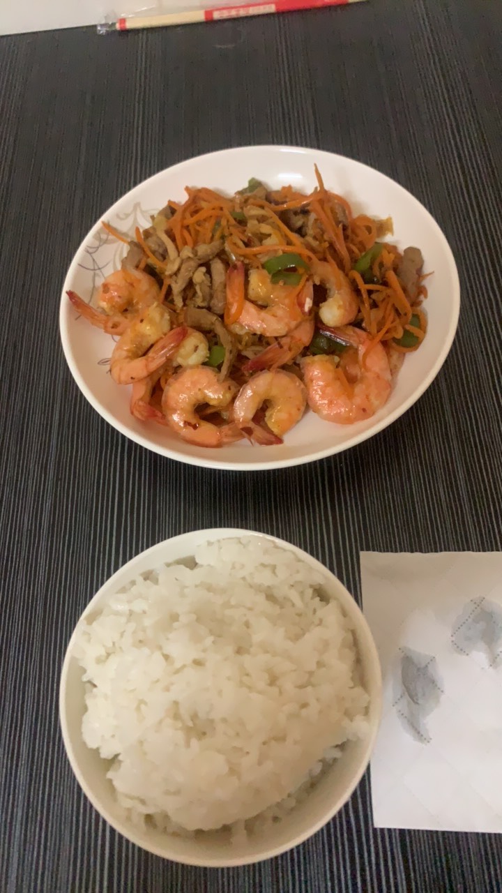 吃 老哥们 一块钱

17 / 作者:小鬼是魔鬼 / 