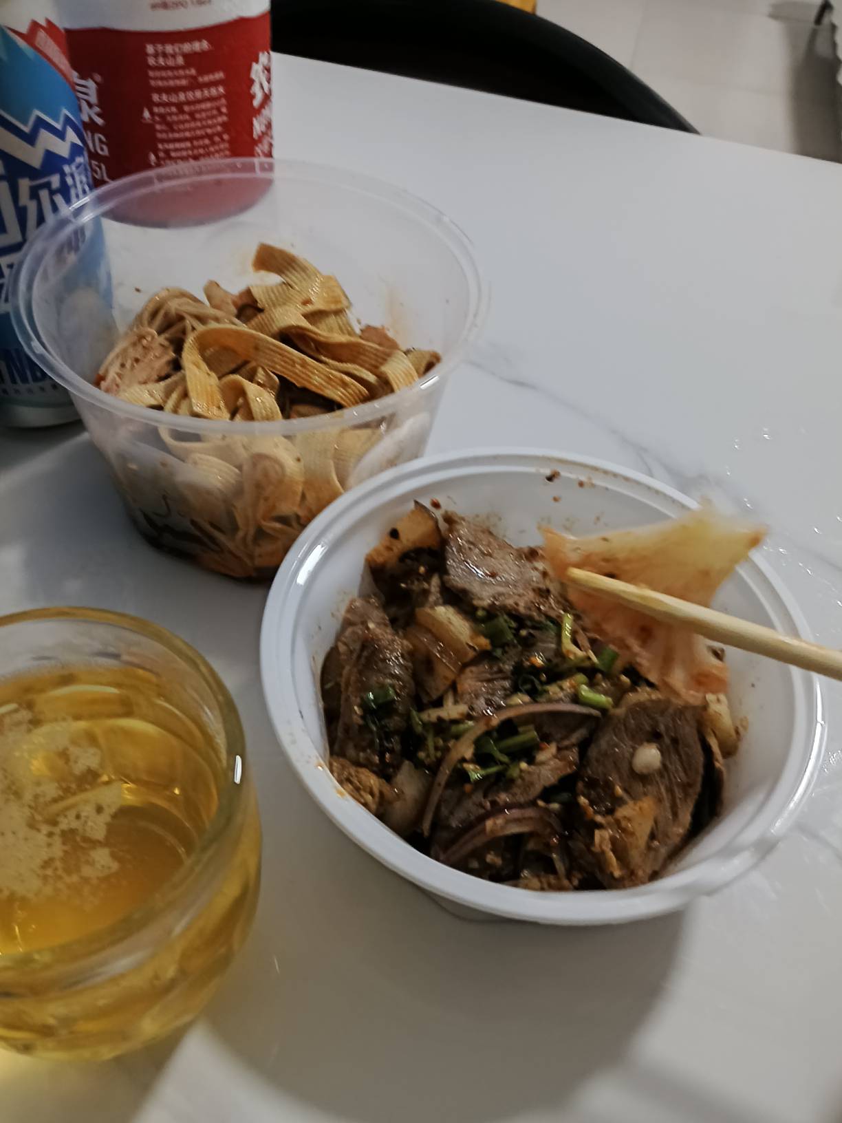 搞点下酒菜，喝点



81 / 作者:一条小麻蛇啊 / 