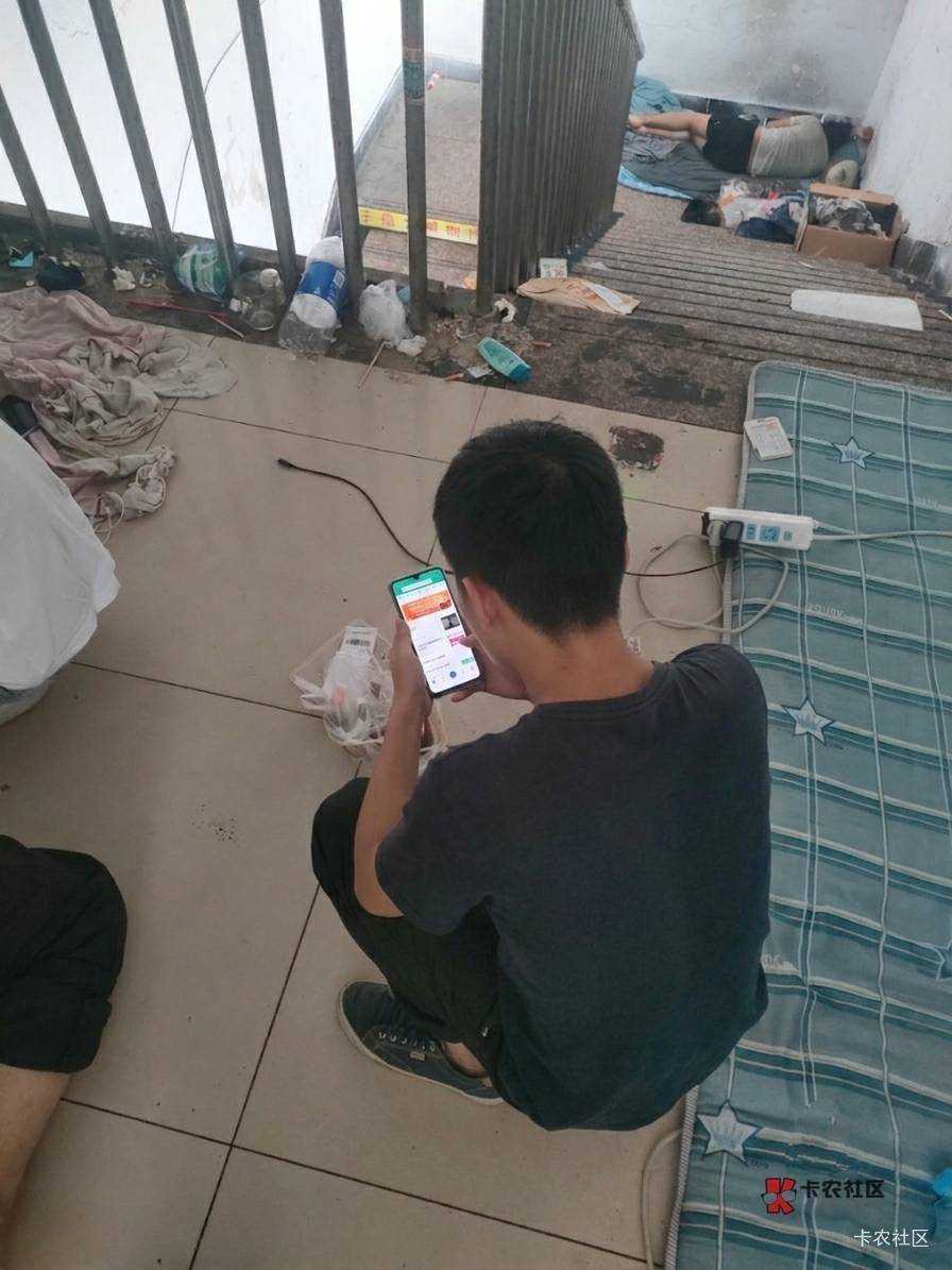 哎，难受，屋漏偏逢连夜雨，用了几年的挂壁机歇菜了

53 / 作者:零撸一个亿 / 