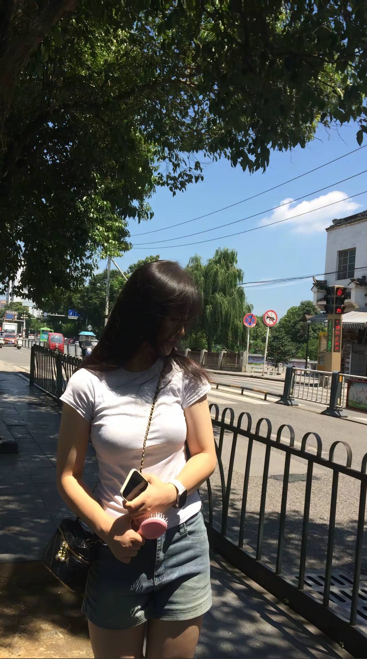 喜欢吗，老哥们



21 / 作者:永恒yi / 