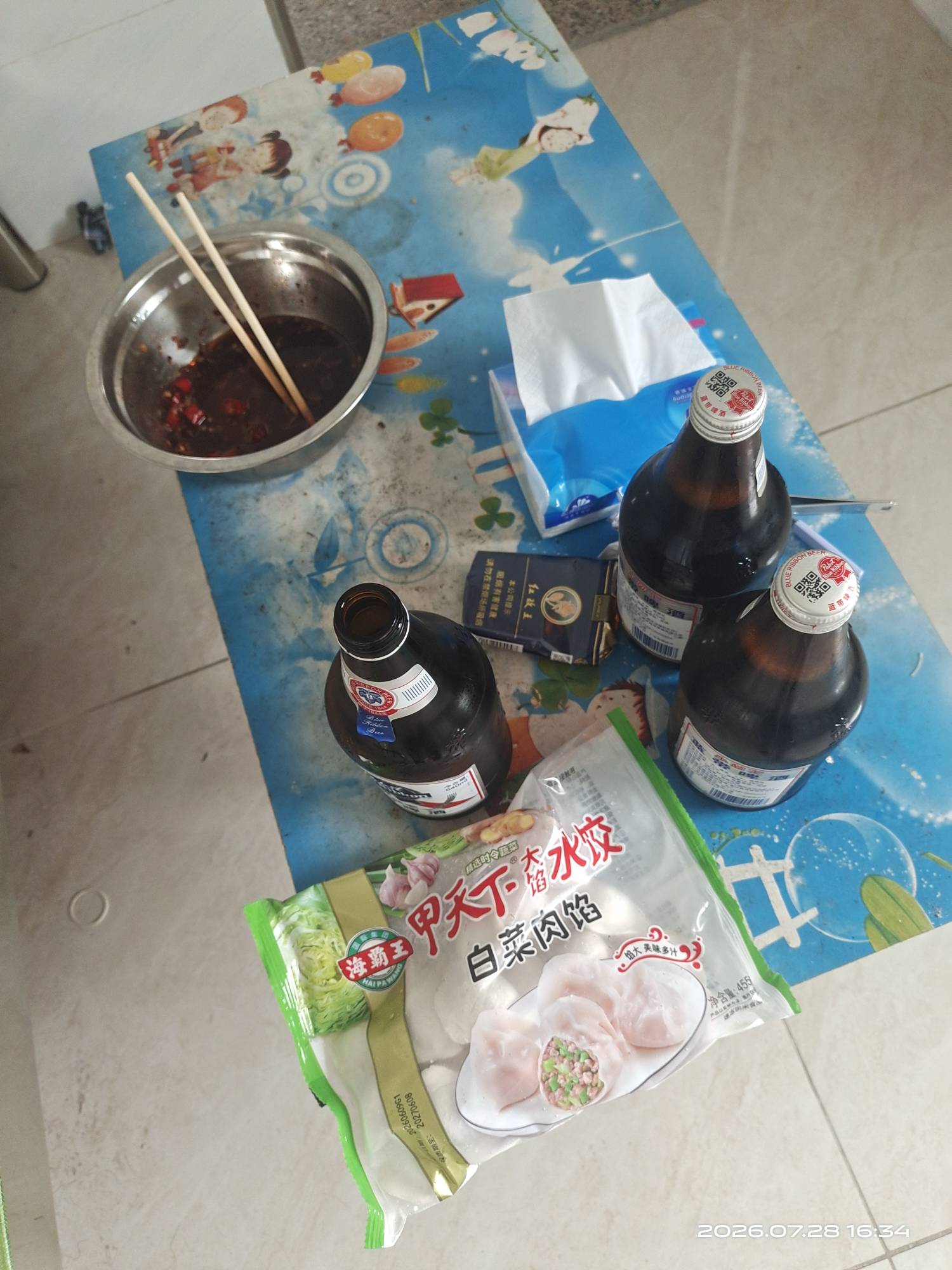 10块钱买了这些今天就这样了，美团买的

93 / 作者:挂壁哥 / 