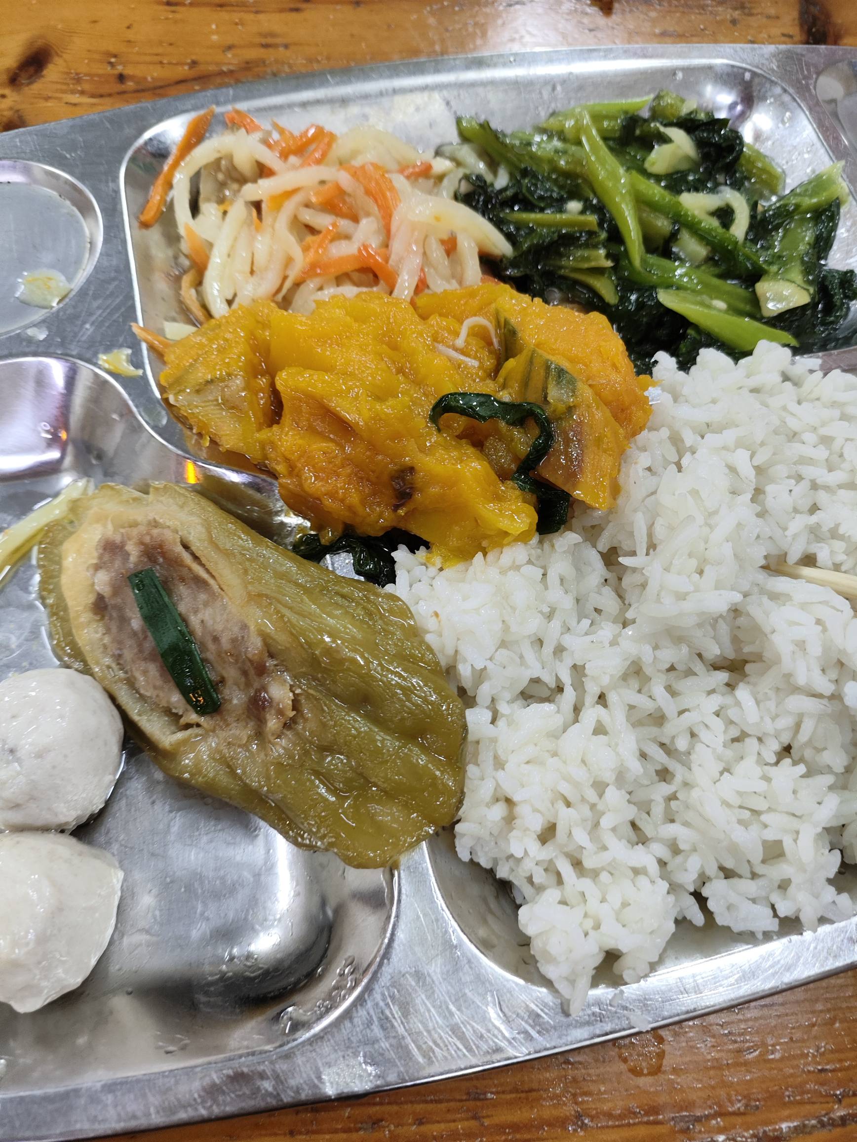 哪个老哥有元宝帮推我一下我在你下级，客服任务那种

39 / 作者:加布里埃拉 / 
