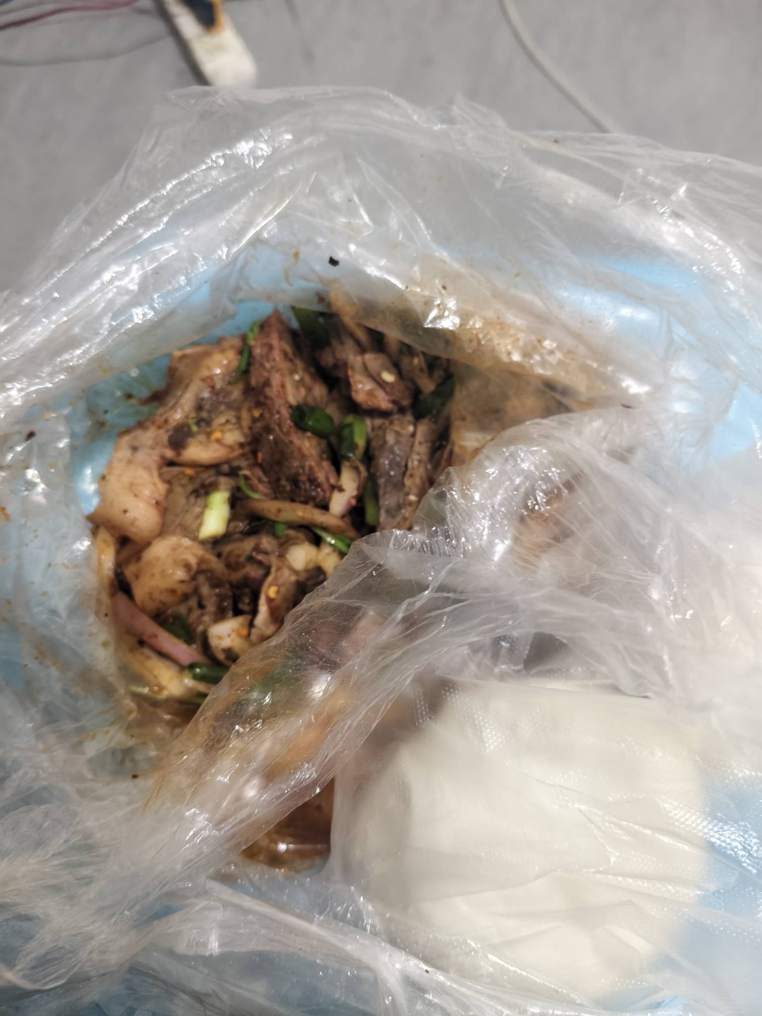 十块多小可爱肉加俩馒头


46 / 作者:卡农不缺人才 / 