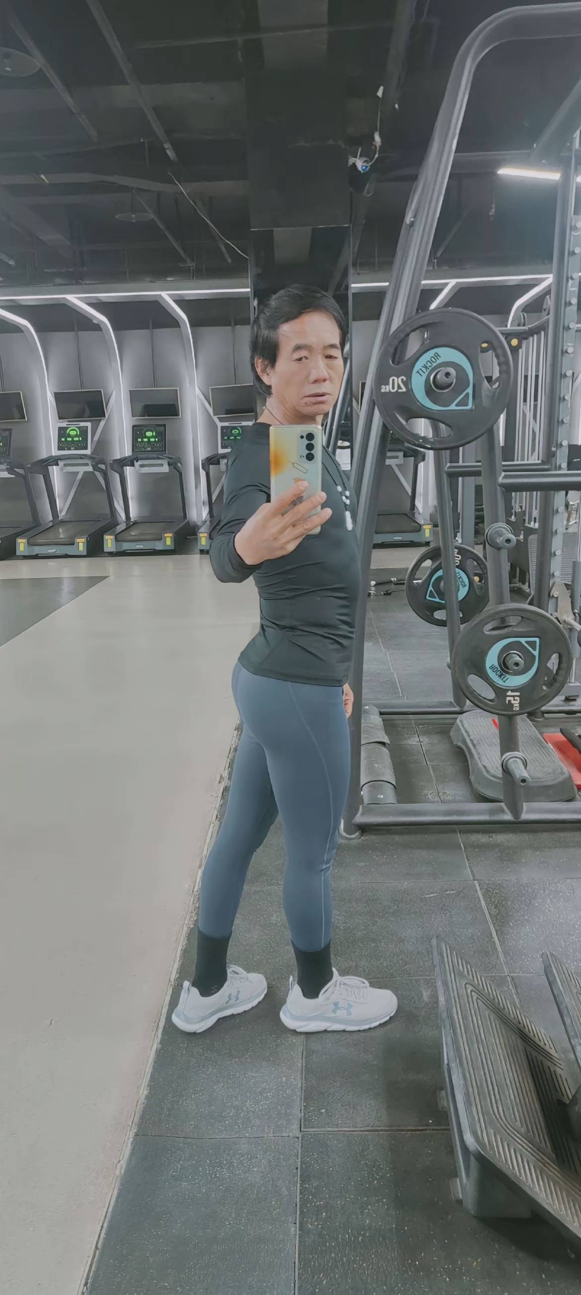 过了今天想富都难

32 / 作者:温暖5188 / 