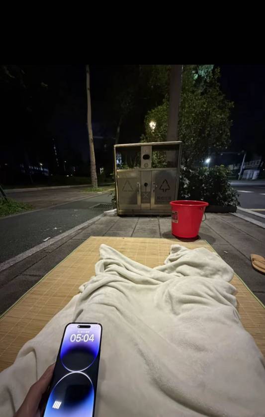 老公们，一起睡吗

39 / 作者:先天挂逼圣体 / 